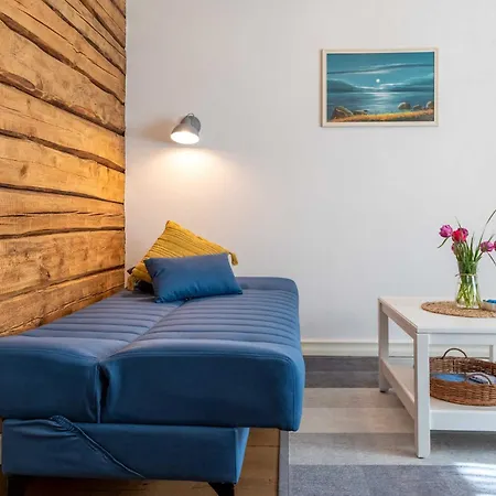 Apartmán Aiaviisa Pärnu